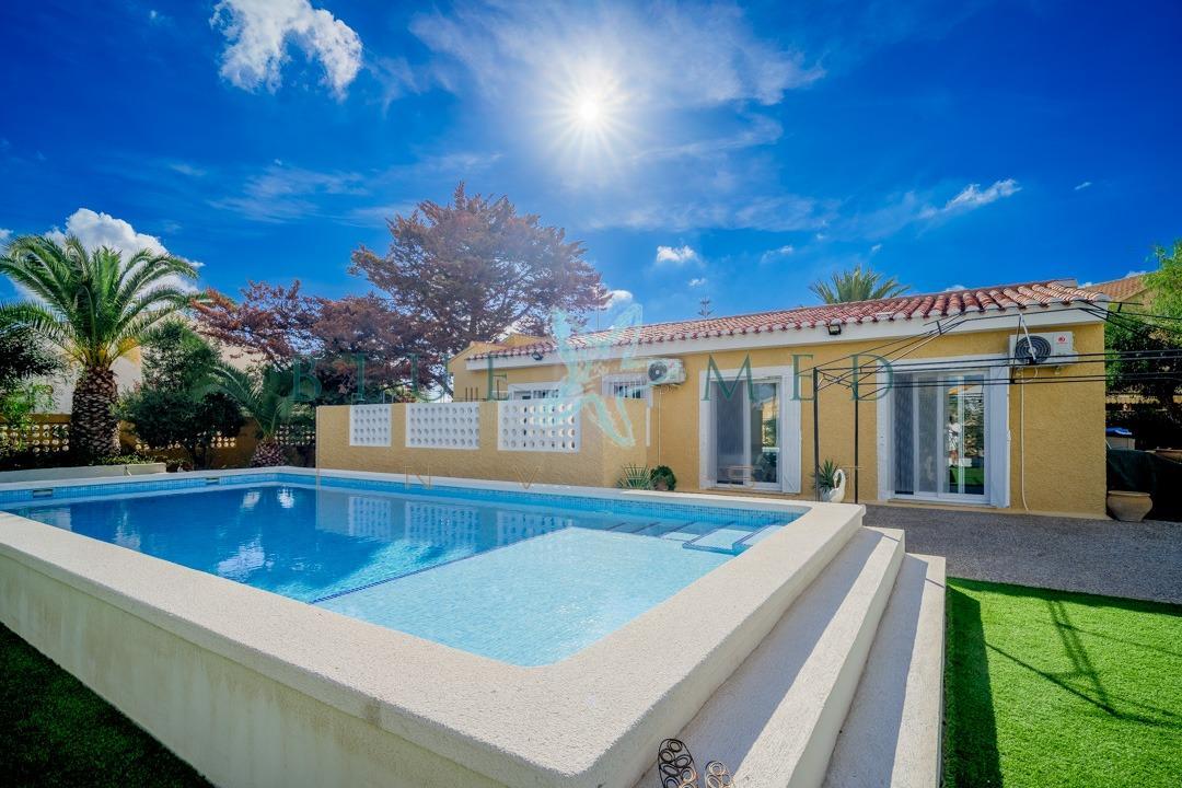 Chalet for Sale in Mazarrón
