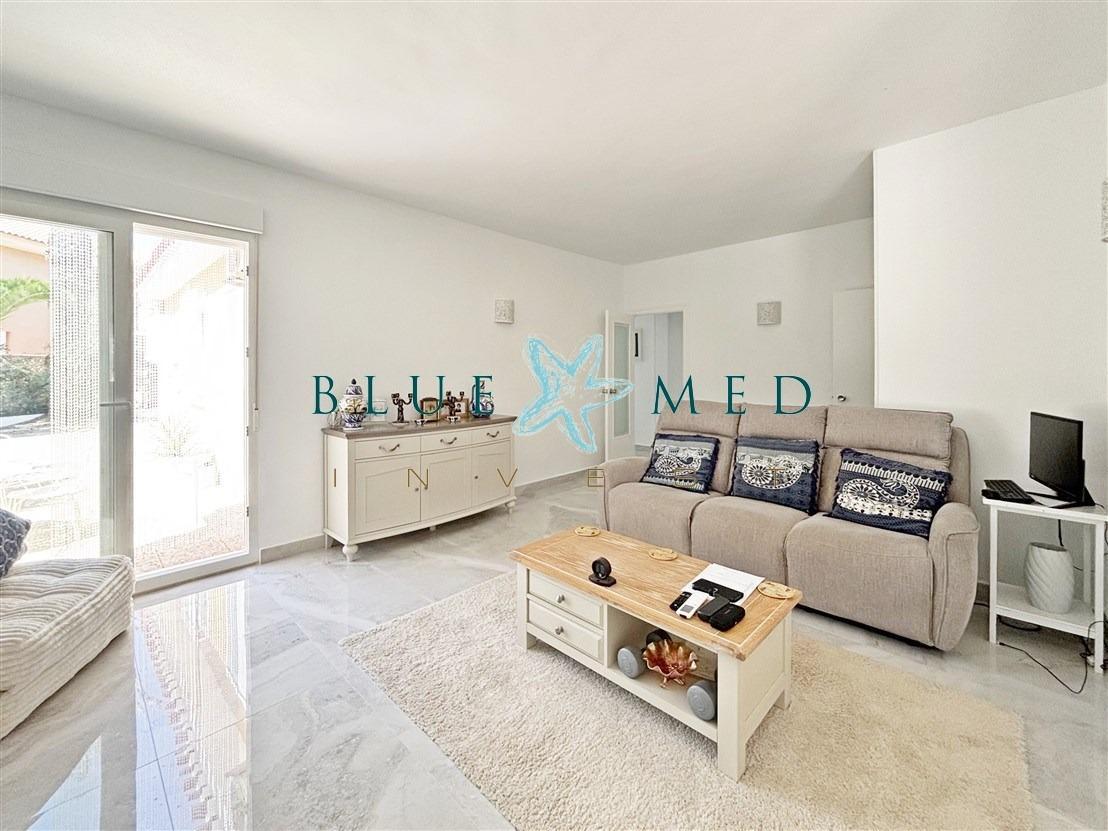 Chalet for Sale in Mazarrón