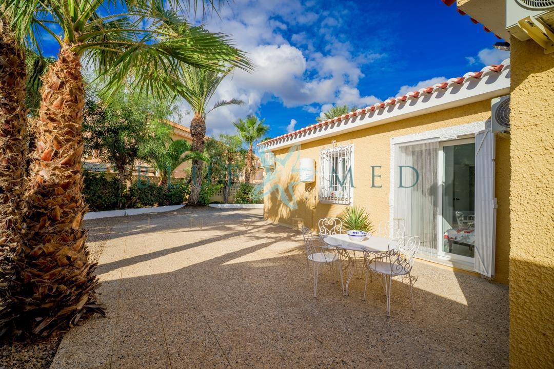 Chalet for Sale in Mazarrón