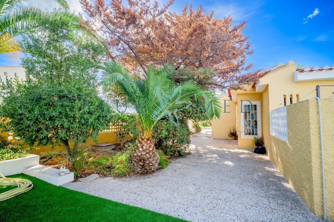 Chalet for Sale in Mazarrón