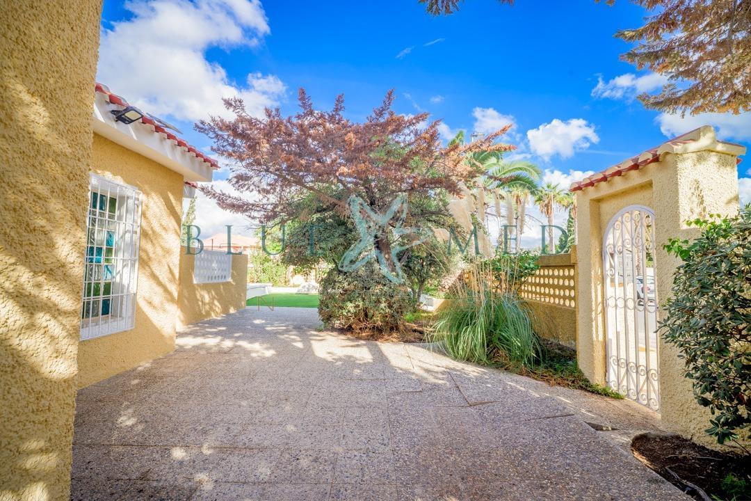 Chalet for Sale in Mazarrón
