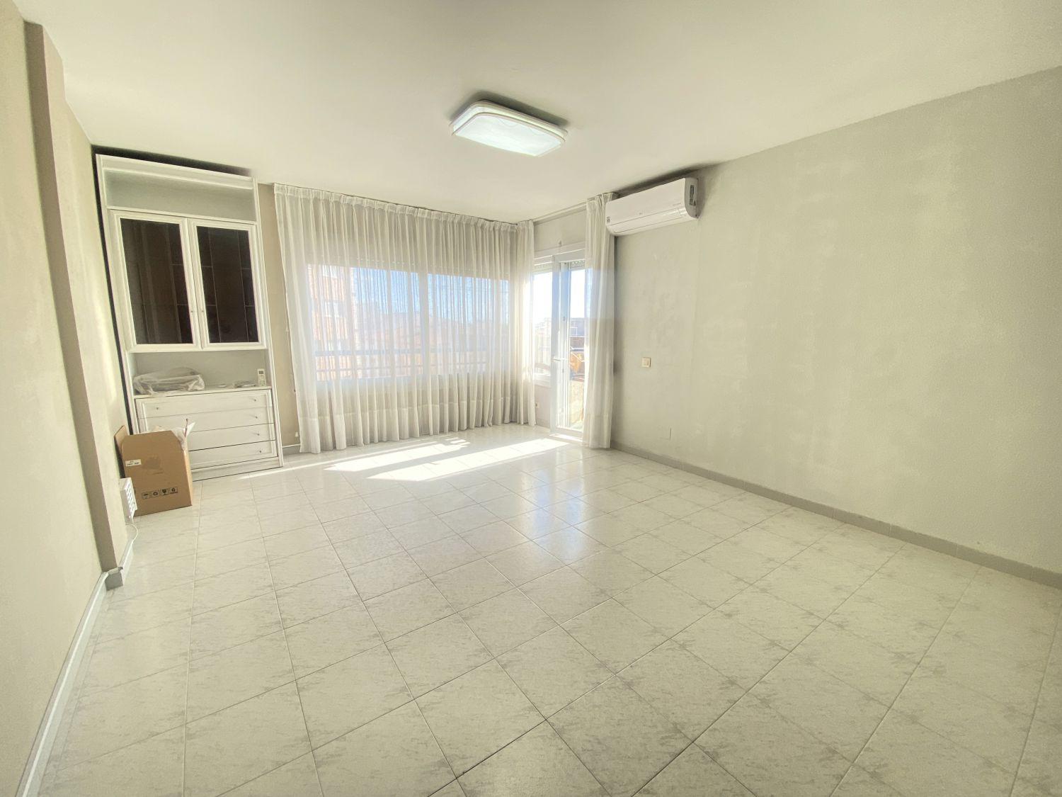 Flat for Sale in Cambrils