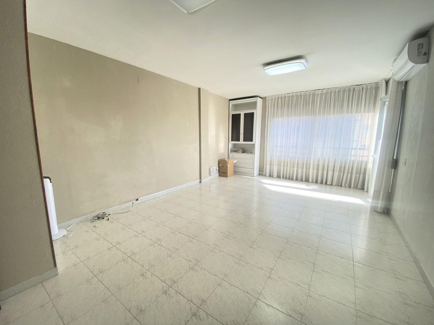 Flat for Sale in Cambrils