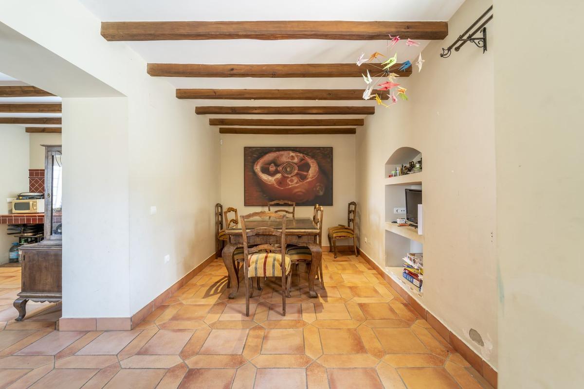 Villa for Sale in Casabermeja