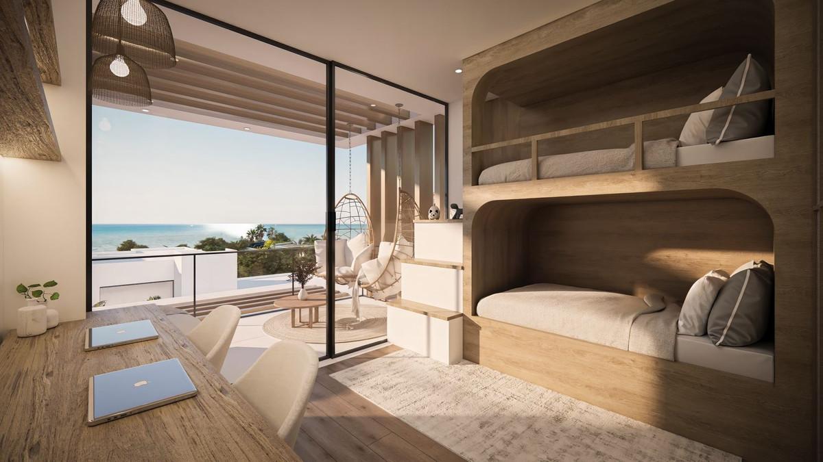 Plot for Sale in Benalmádena