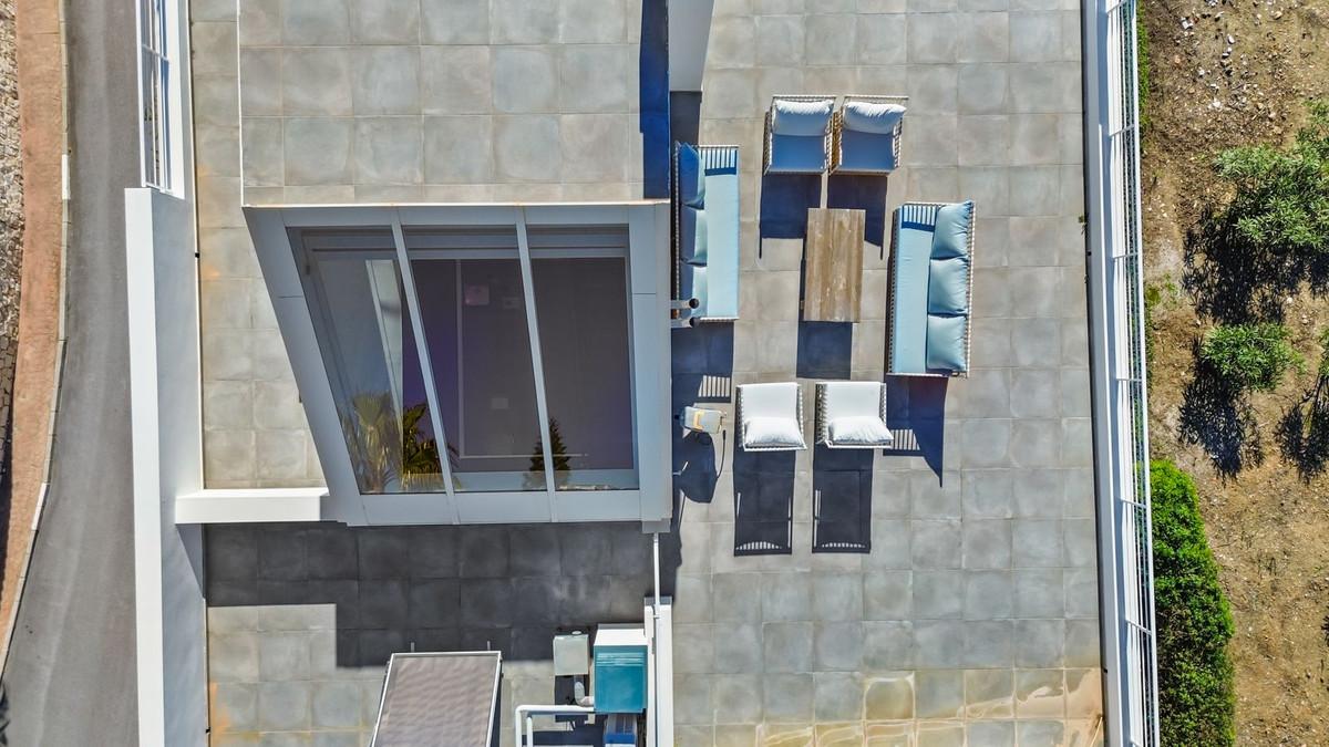 Villa for Sale in Benalmádena