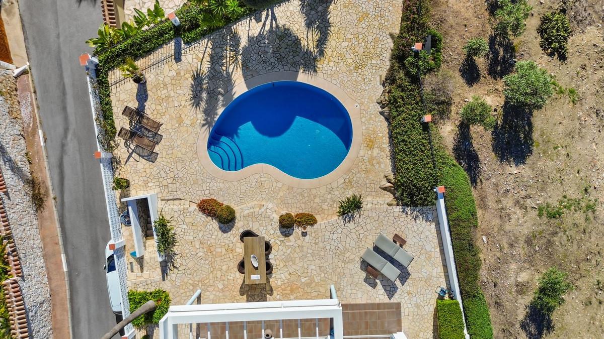 Villa for Sale in Benalmádena