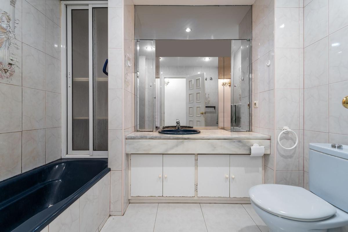 Apartment for Sale in Fuengirola