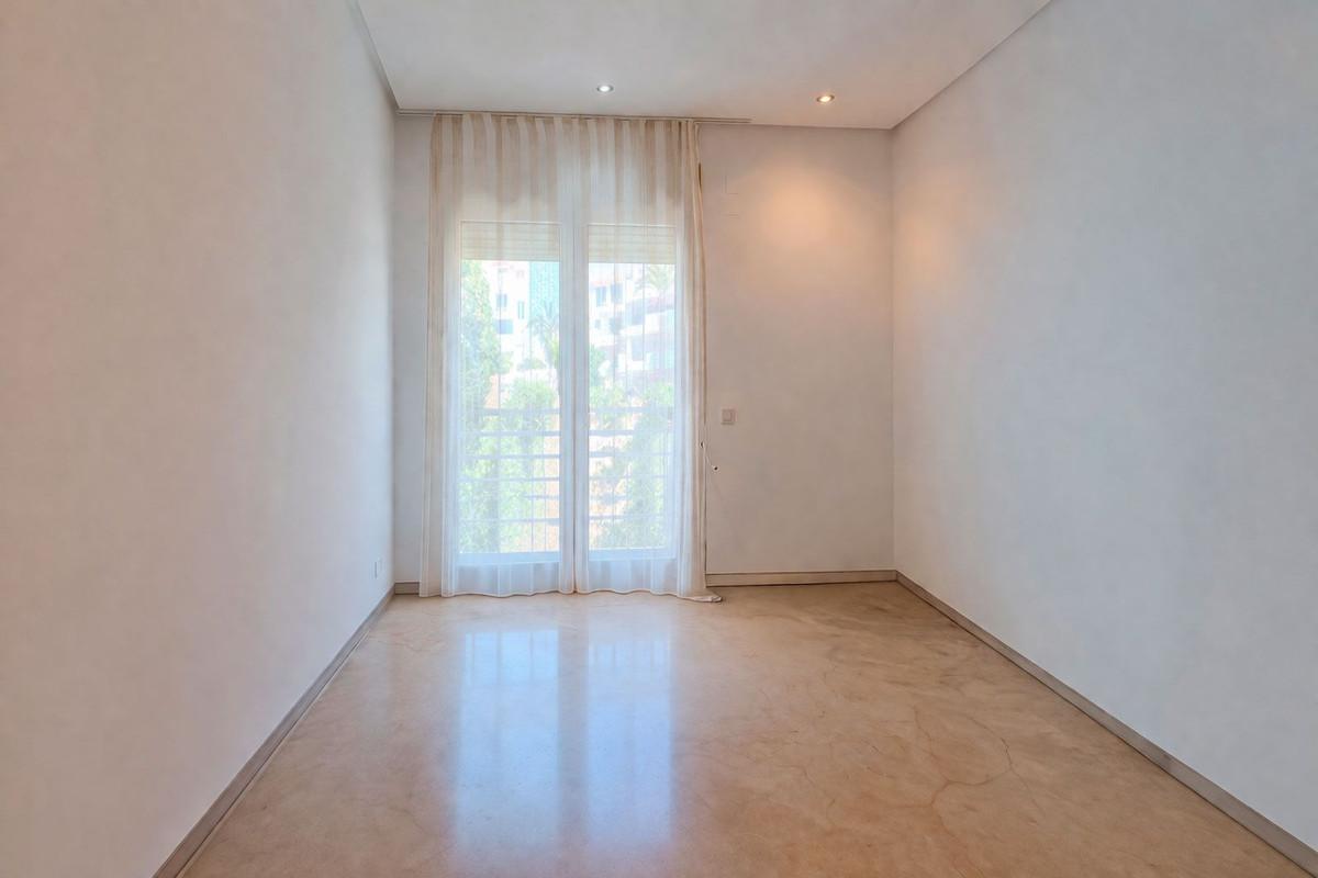 Penthouse for Sale in Benalmádena