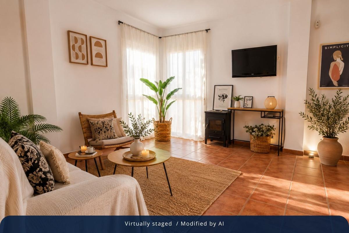 Villa for Sale in Benalmádena