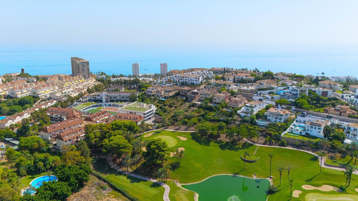 Penthouse for Sale in Benalmádena