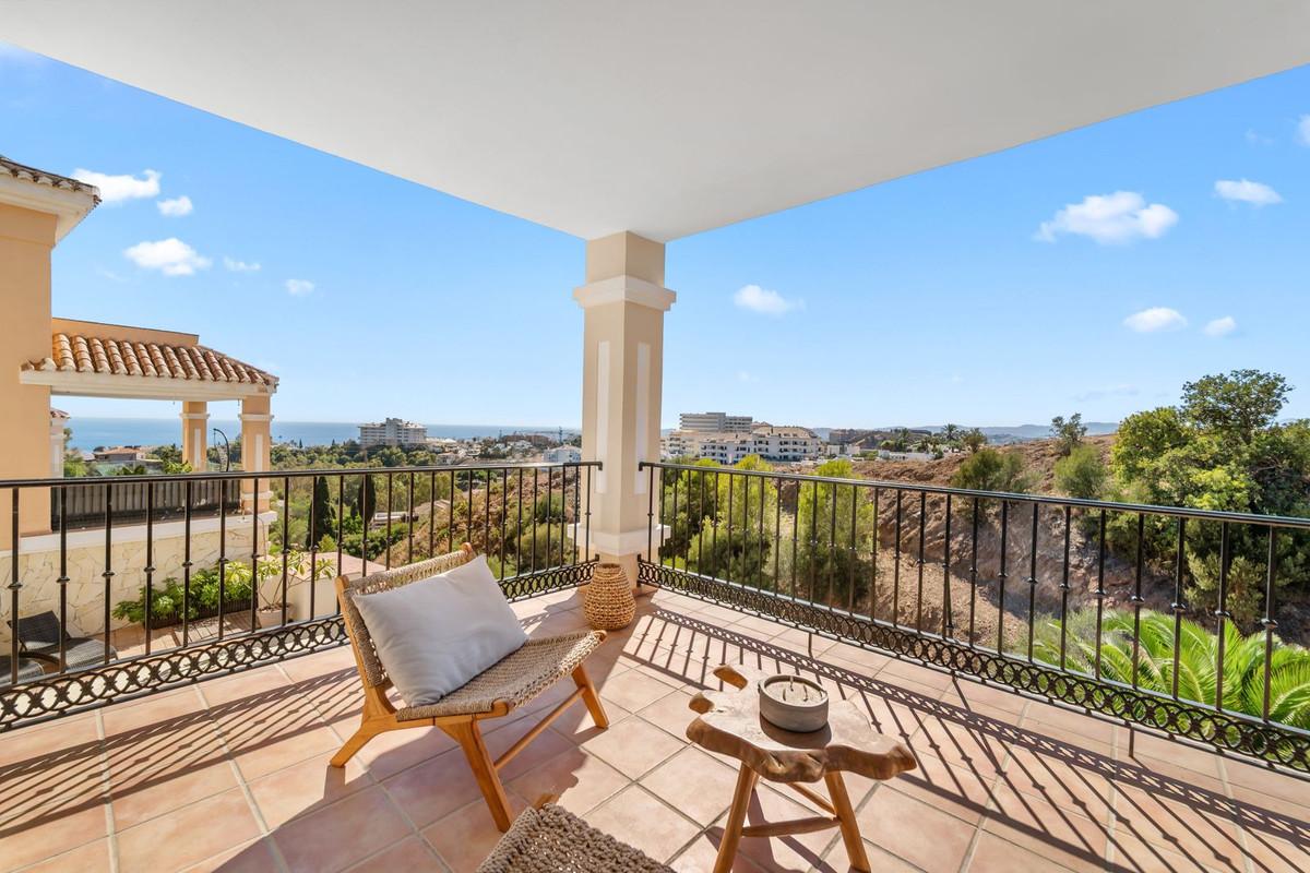 Villa for Sale in Fuengirola