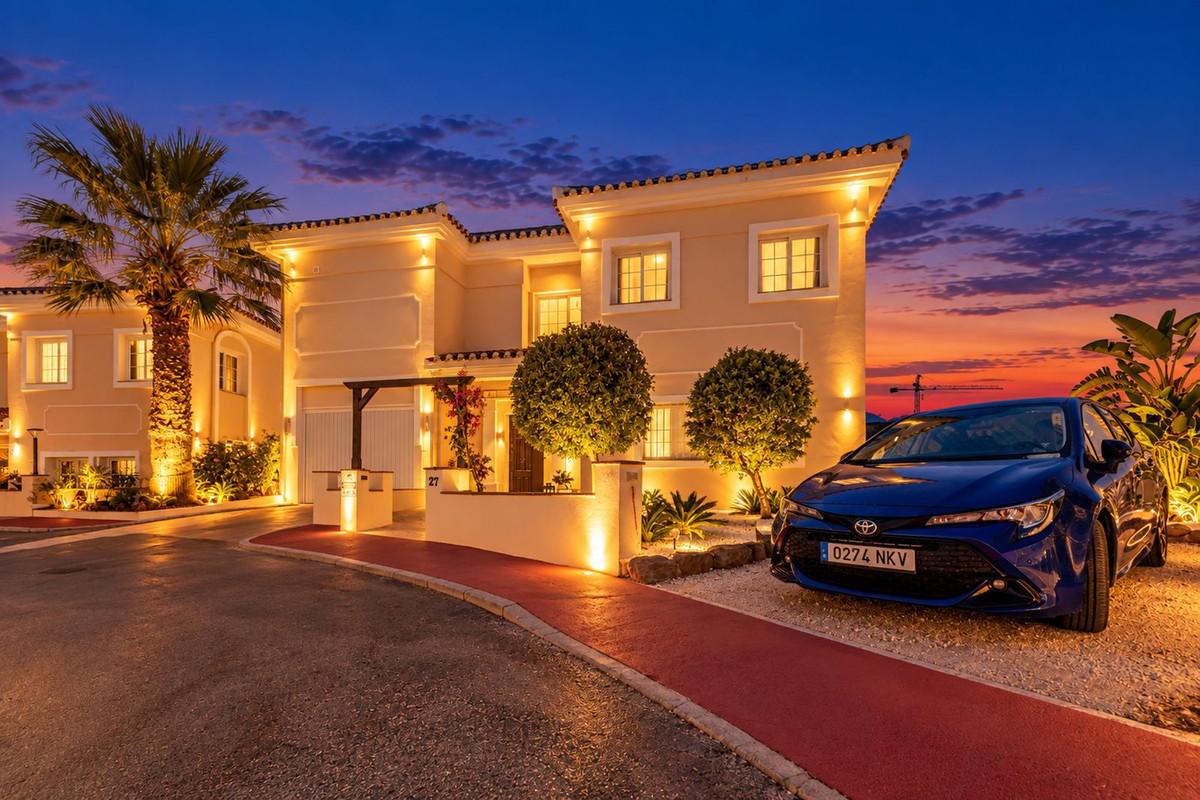 Villa for Sale in Fuengirola