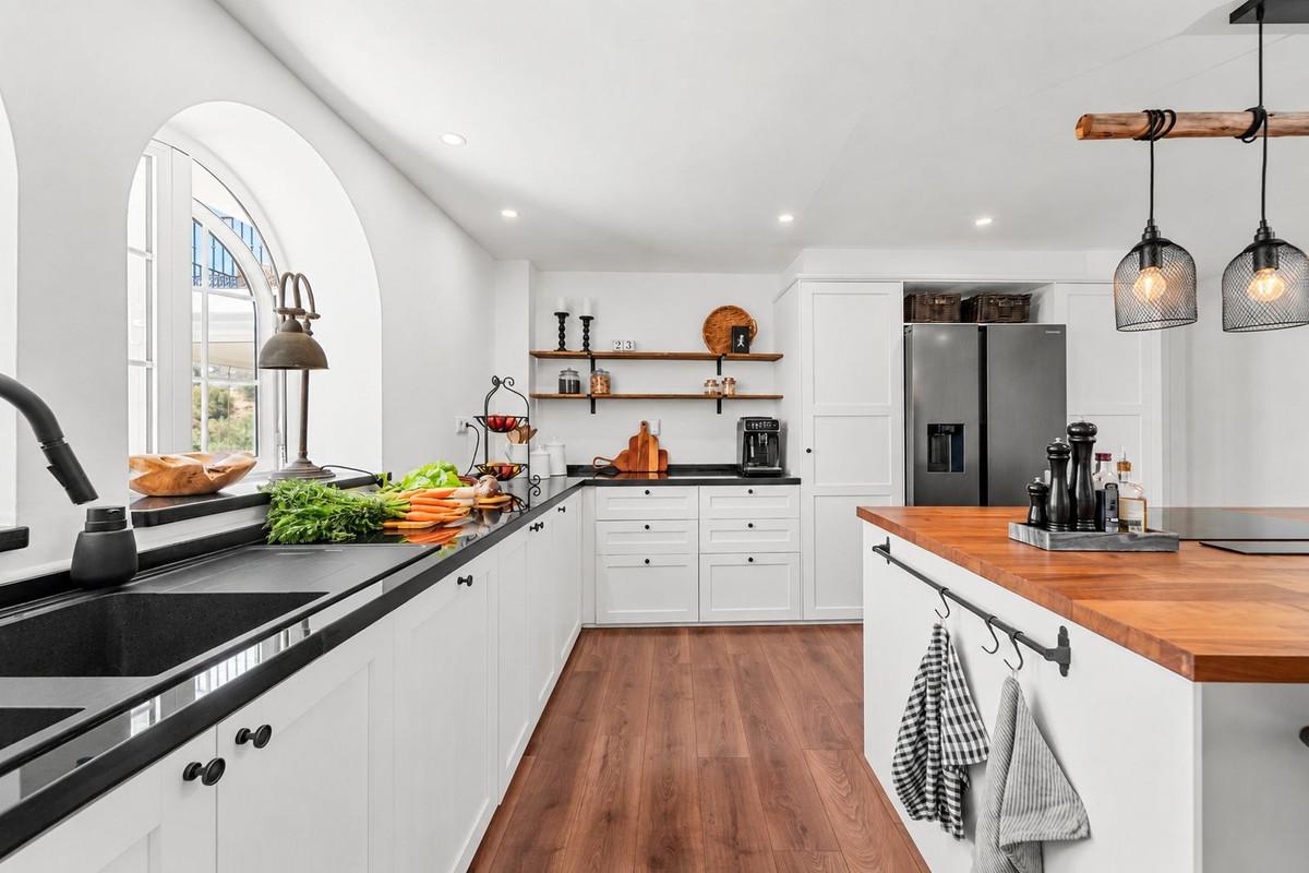 Villa for Sale in Fuengirola
