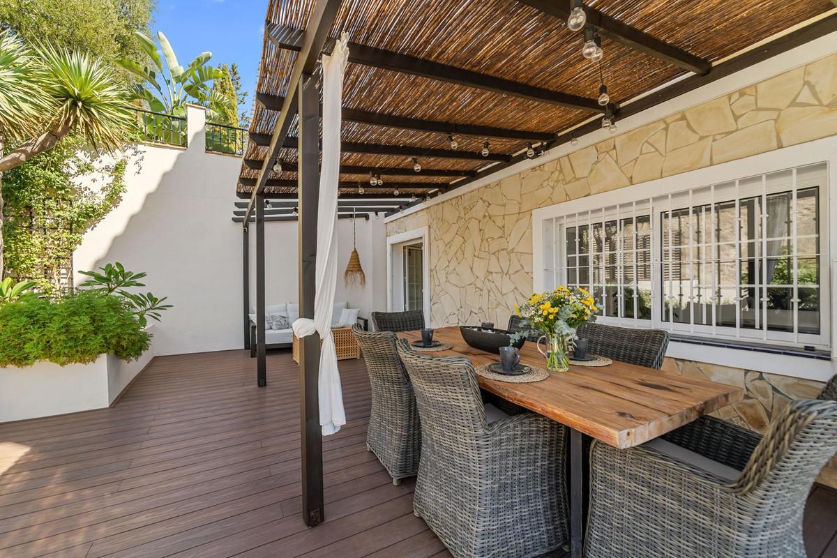 Villa for Sale in Fuengirola