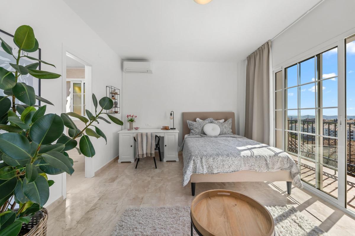 Villa for Sale in Fuengirola