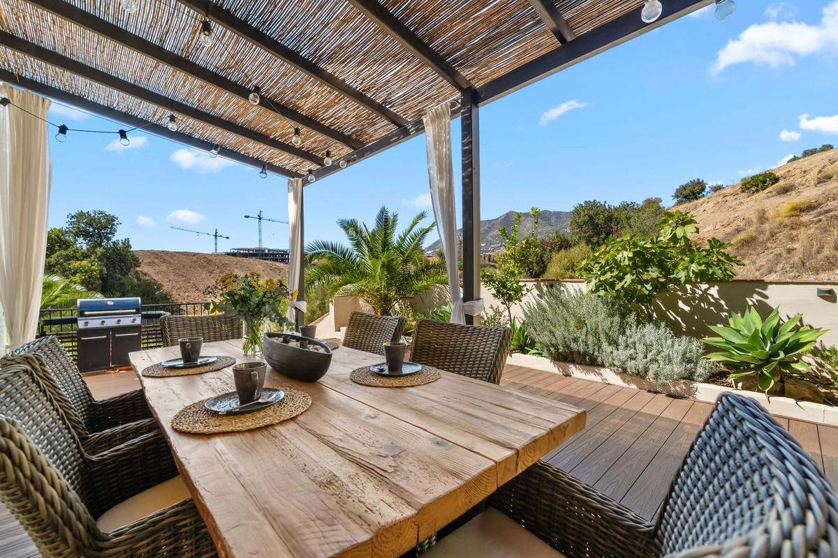 Villa for Sale in Fuengirola