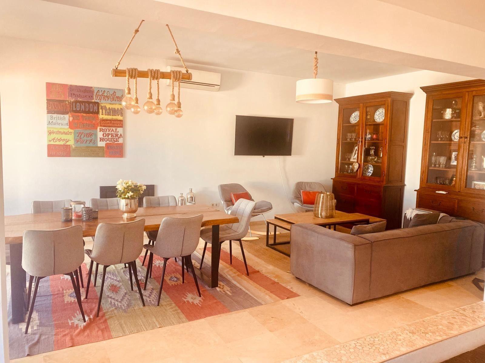 Chalet for Sale in Manilva