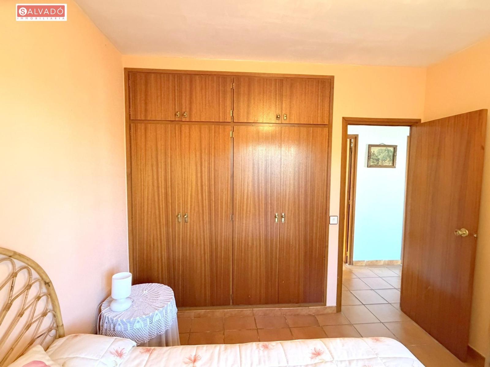 Chalet for Sale in Albinyana