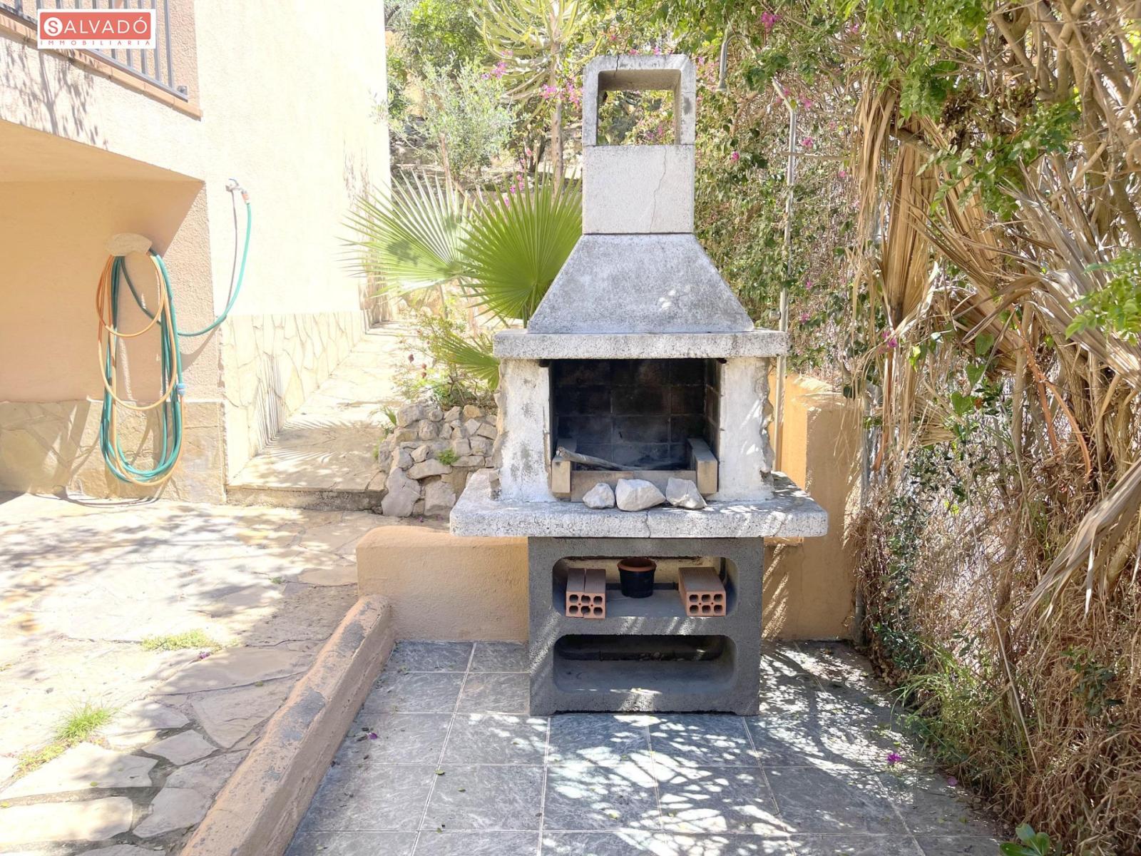 Chalet for Sale in Calafell