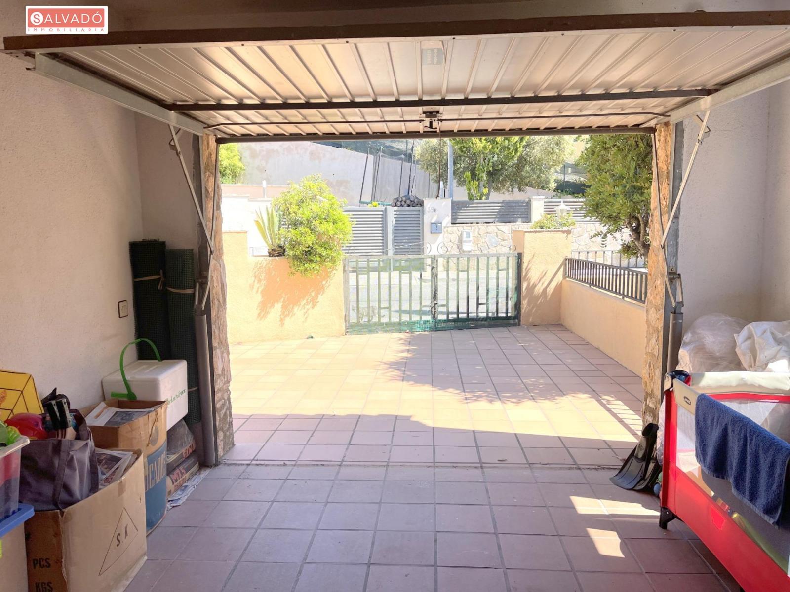 Chalet for Sale in Calafell