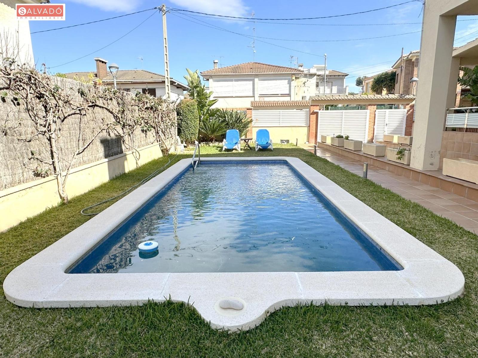 Chalet for Sale in Calafell