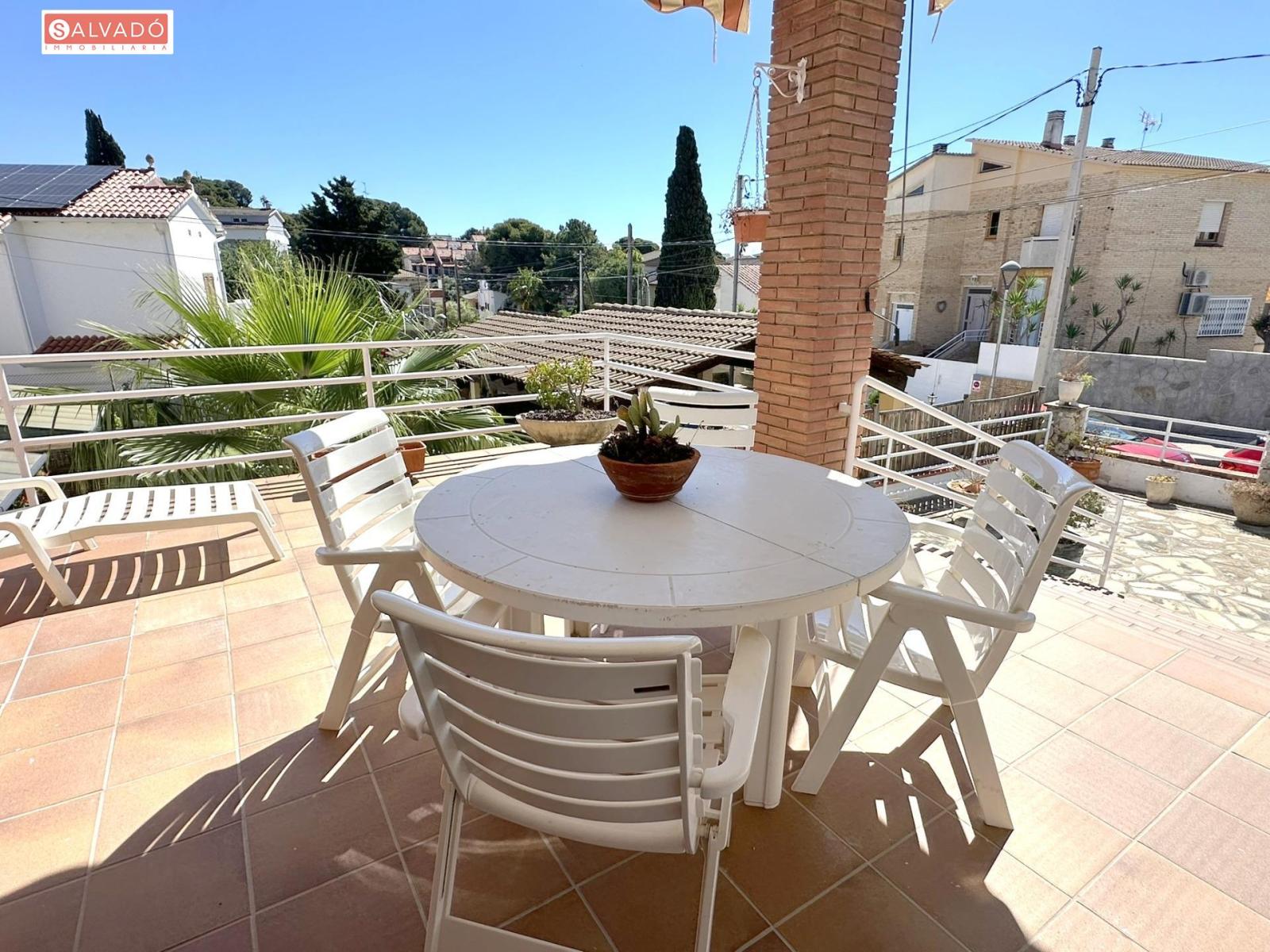 Chalet for Sale in Calafell