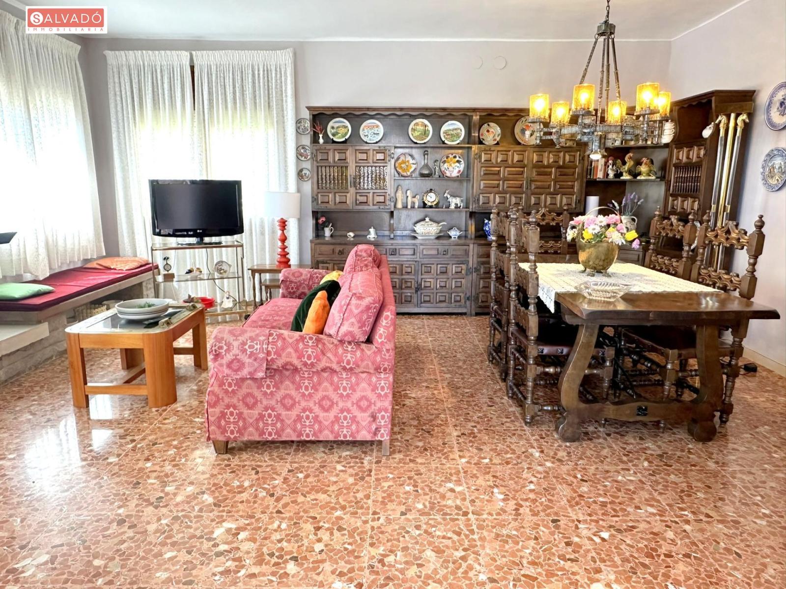 Chalet for Sale in Calafell