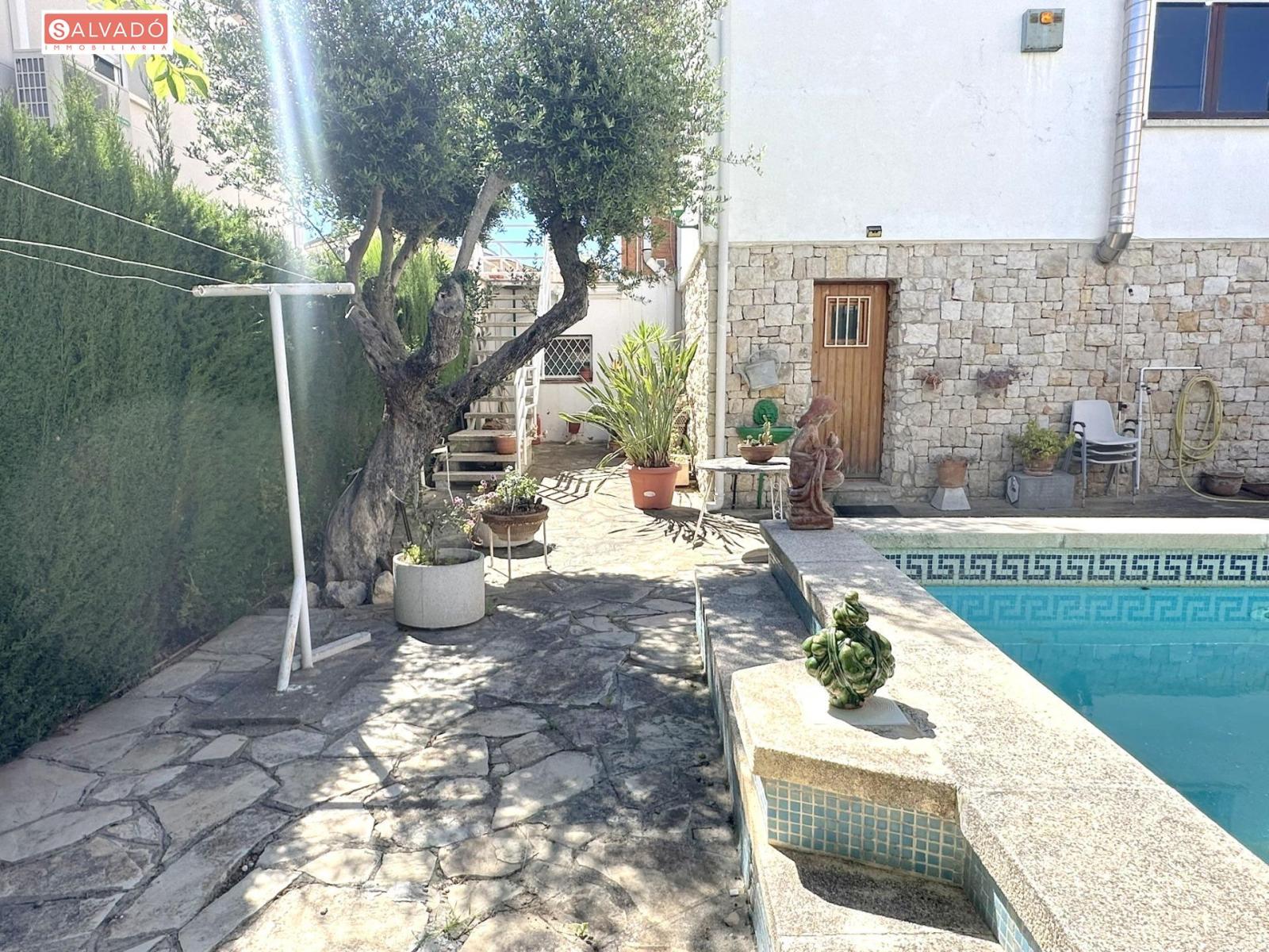 Chalet for Sale in Calafell