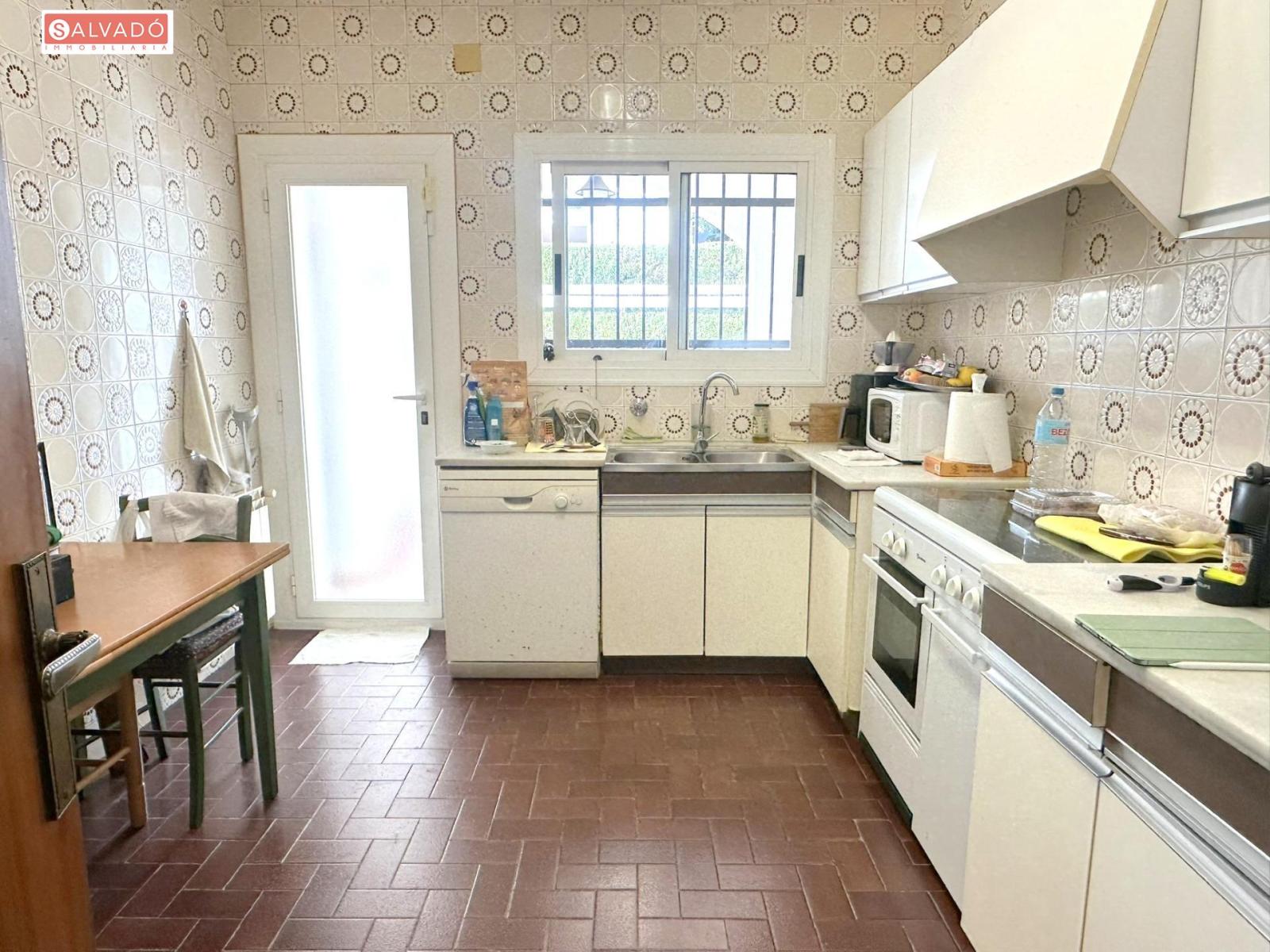 Chalet for Sale in Calafell