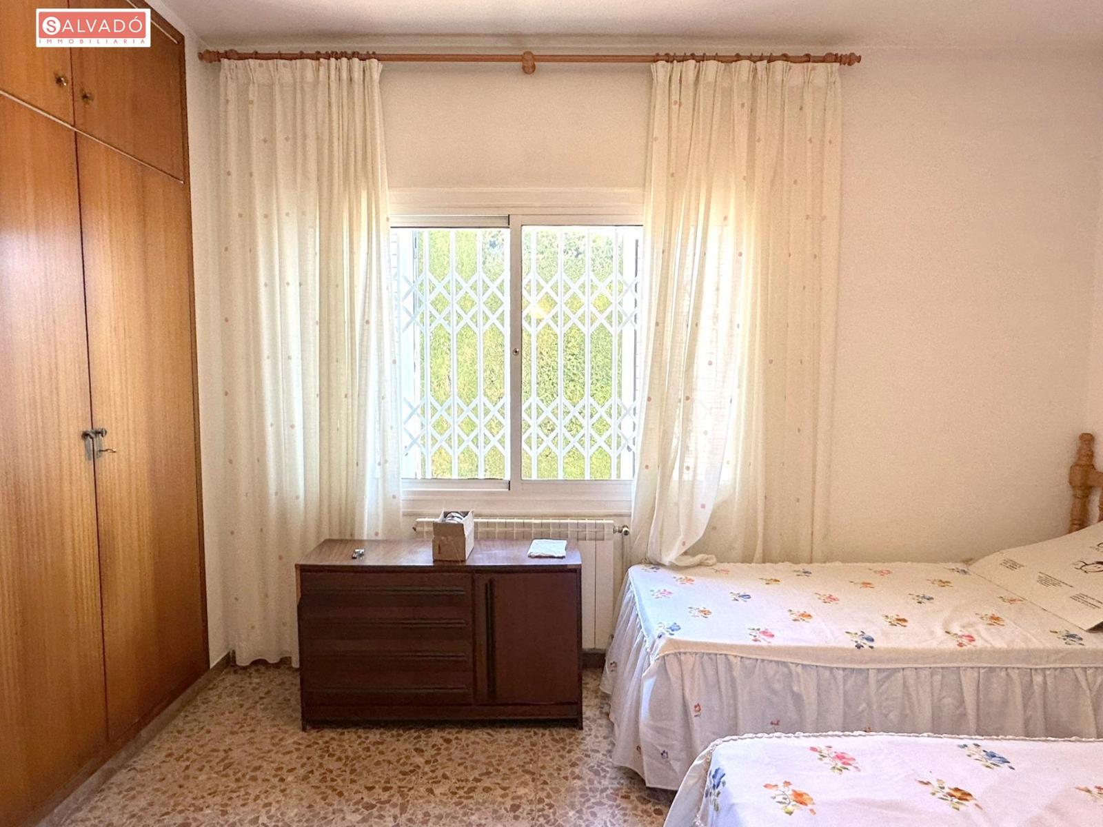 Chalet for Sale in Calafell
