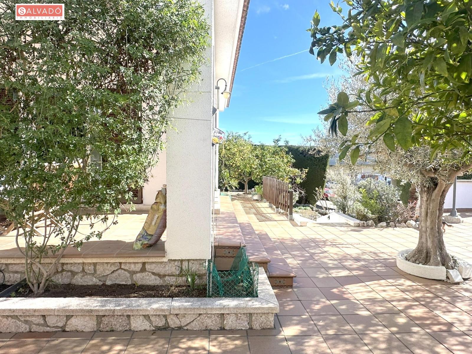 Chalet for Sale in Calafell
