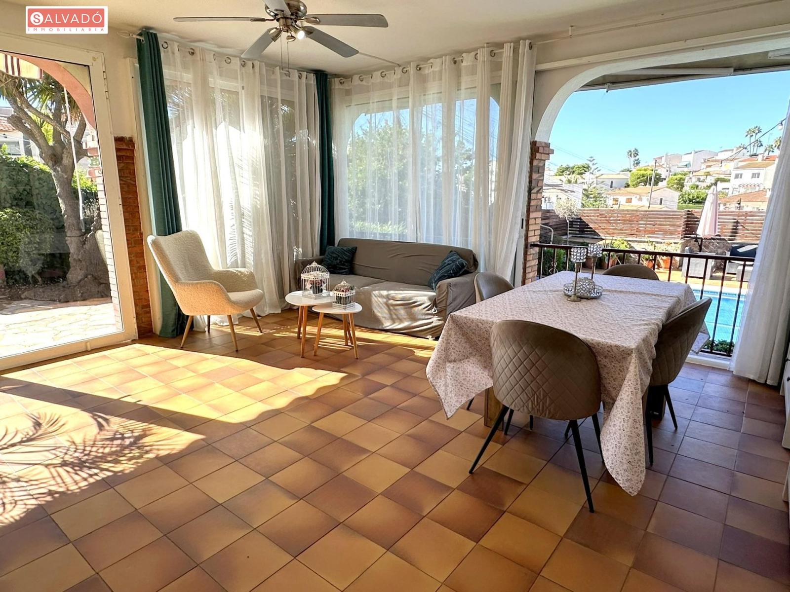 Chalet en Venta en Cunit