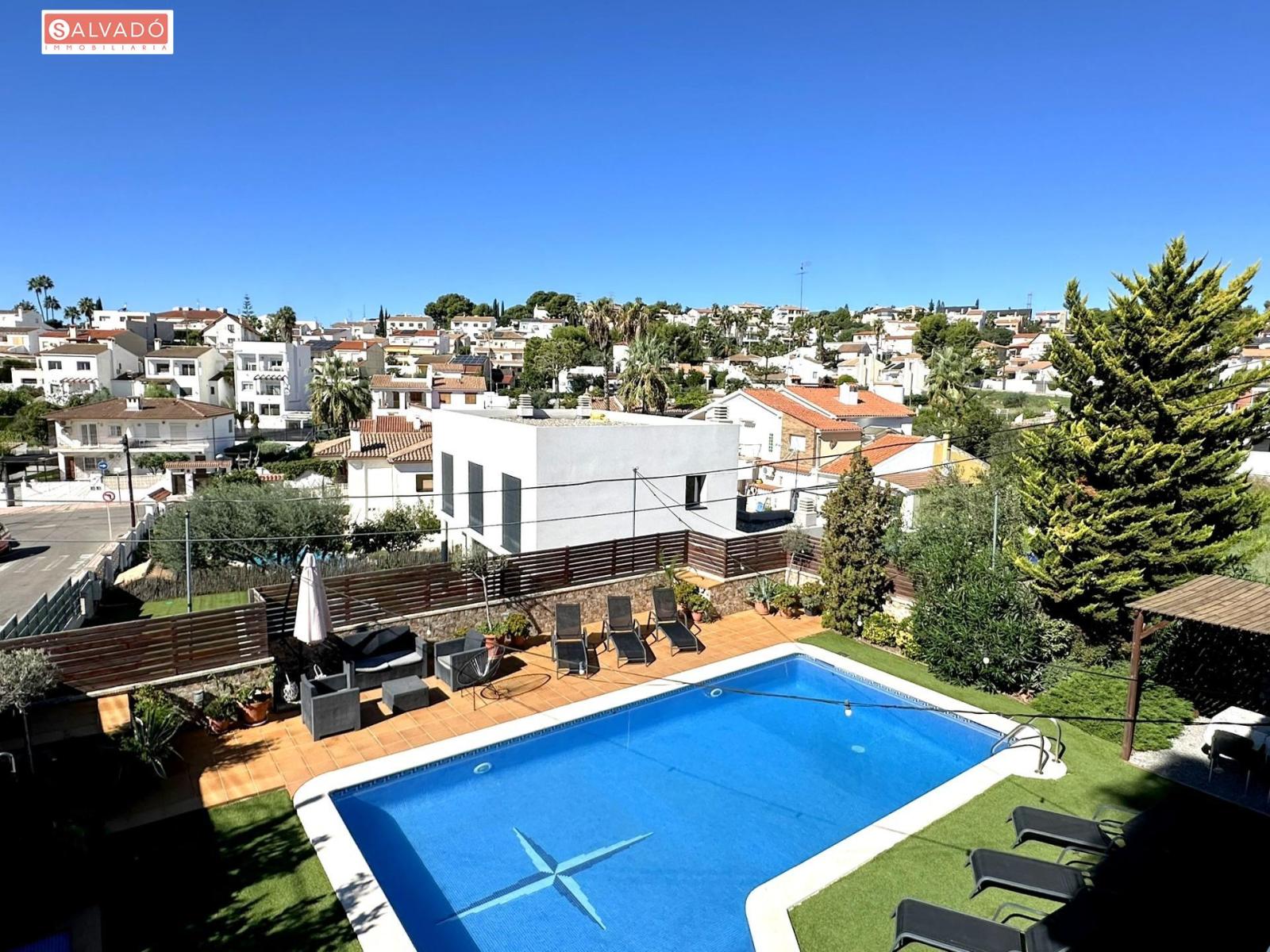 Chalet en Venta en Cunit