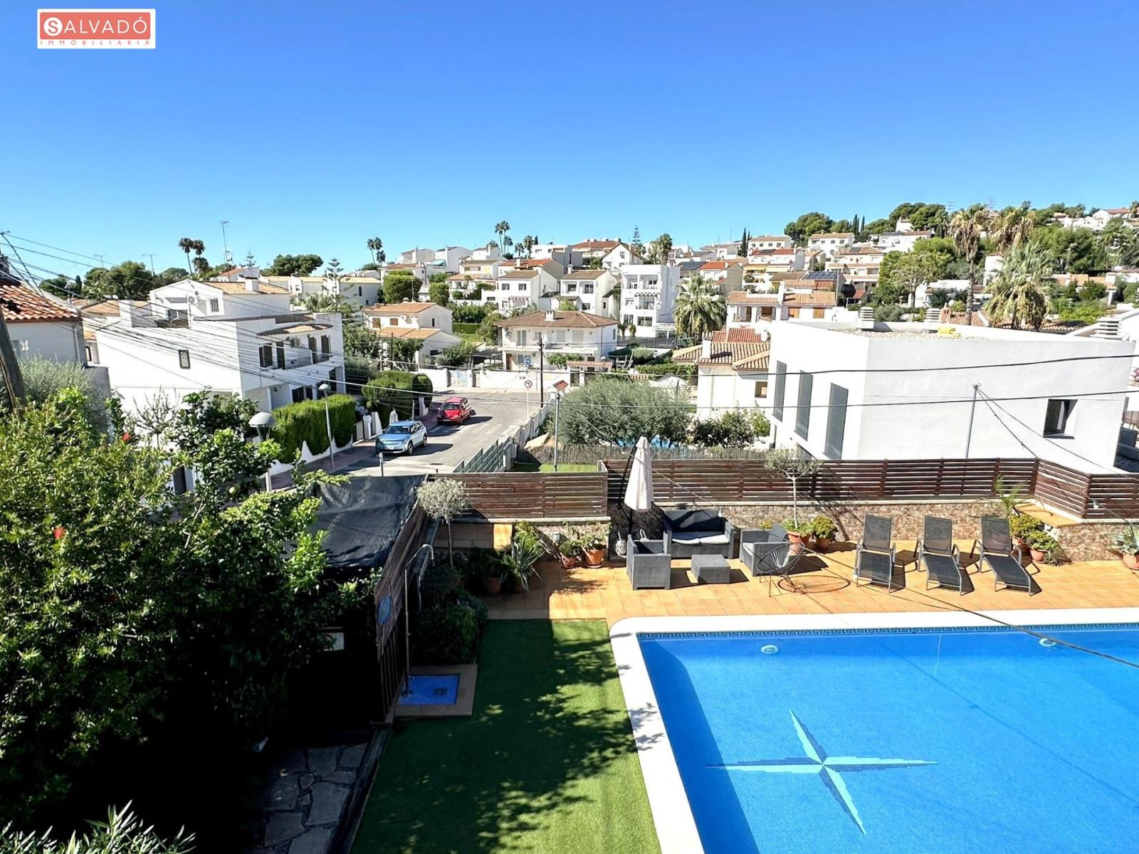 Chalet en Venta en Cunit