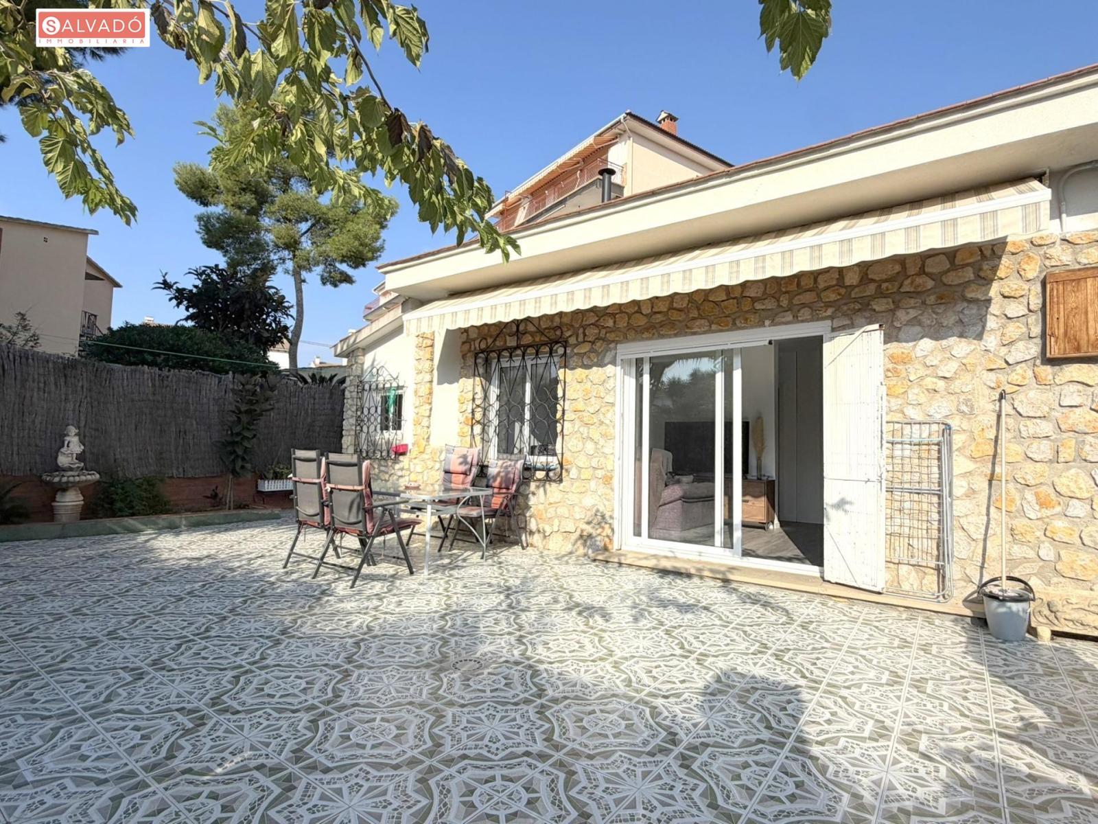 Chalet for Sale in Calafell