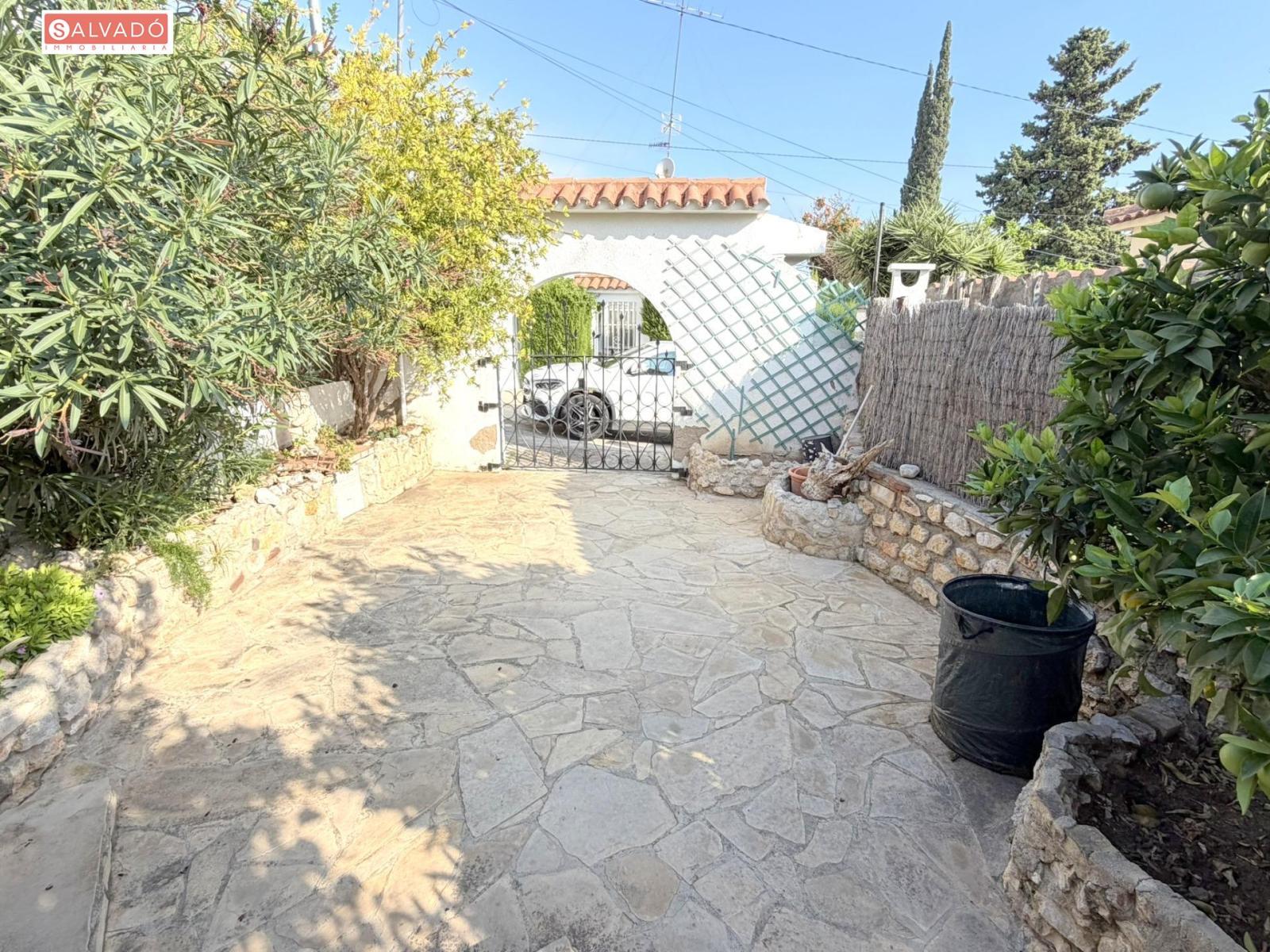 Chalet for Sale in Calafell