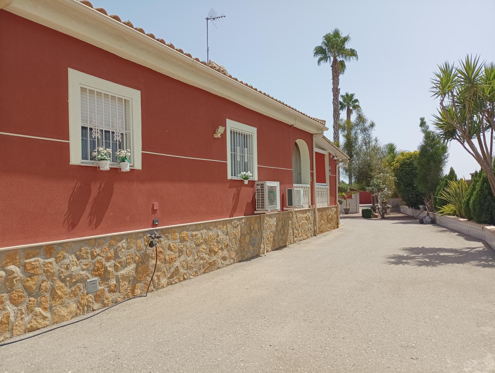 Villa en Venta en Catral