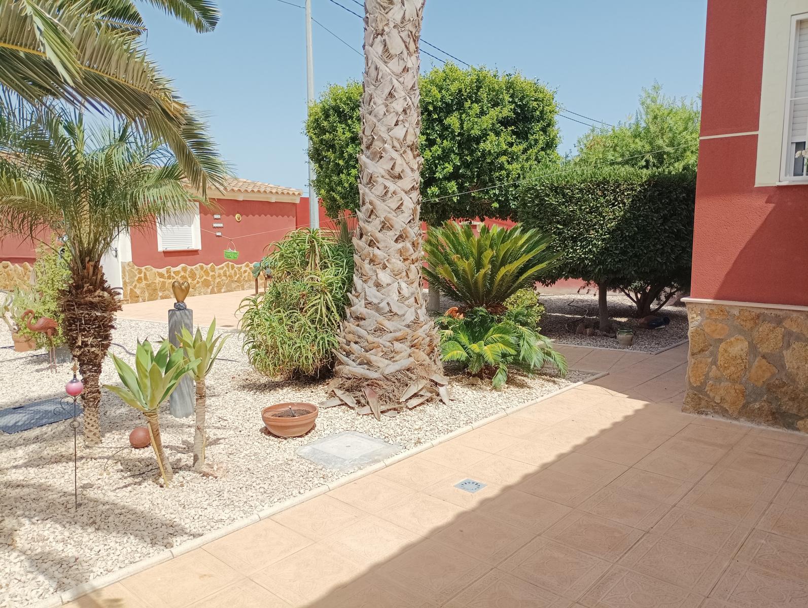 Villa en Venta en Catral