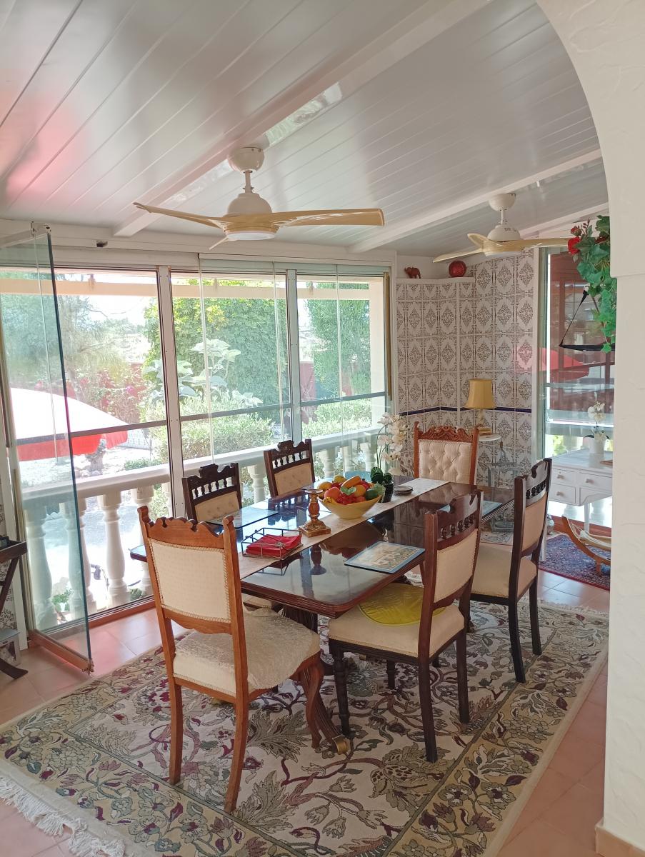 Villa en Venta en Catral