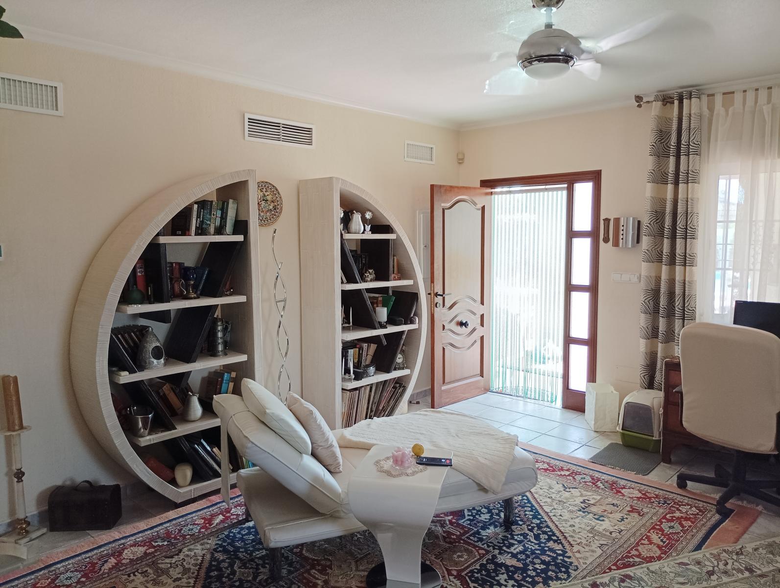 Villa en Venta en Catral