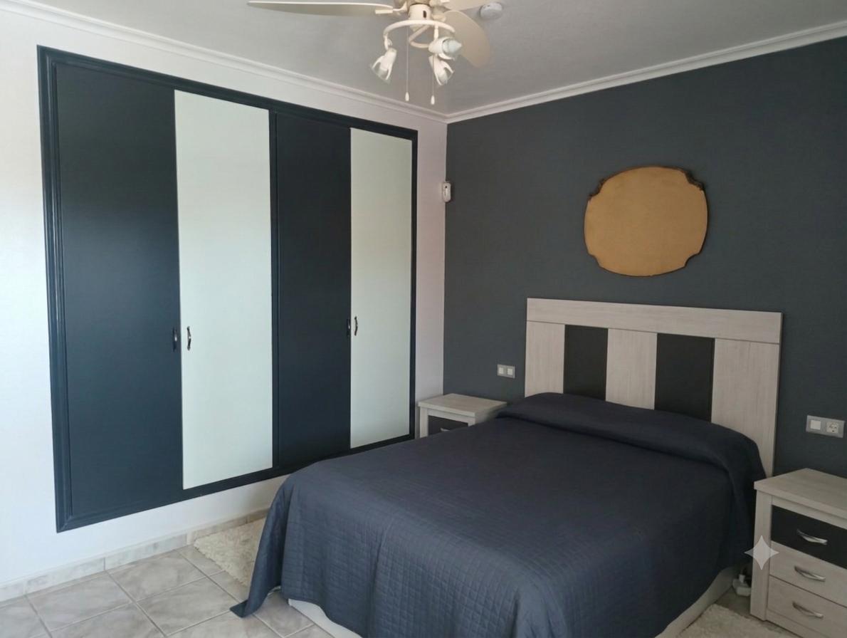 Villa en Venta en Catral