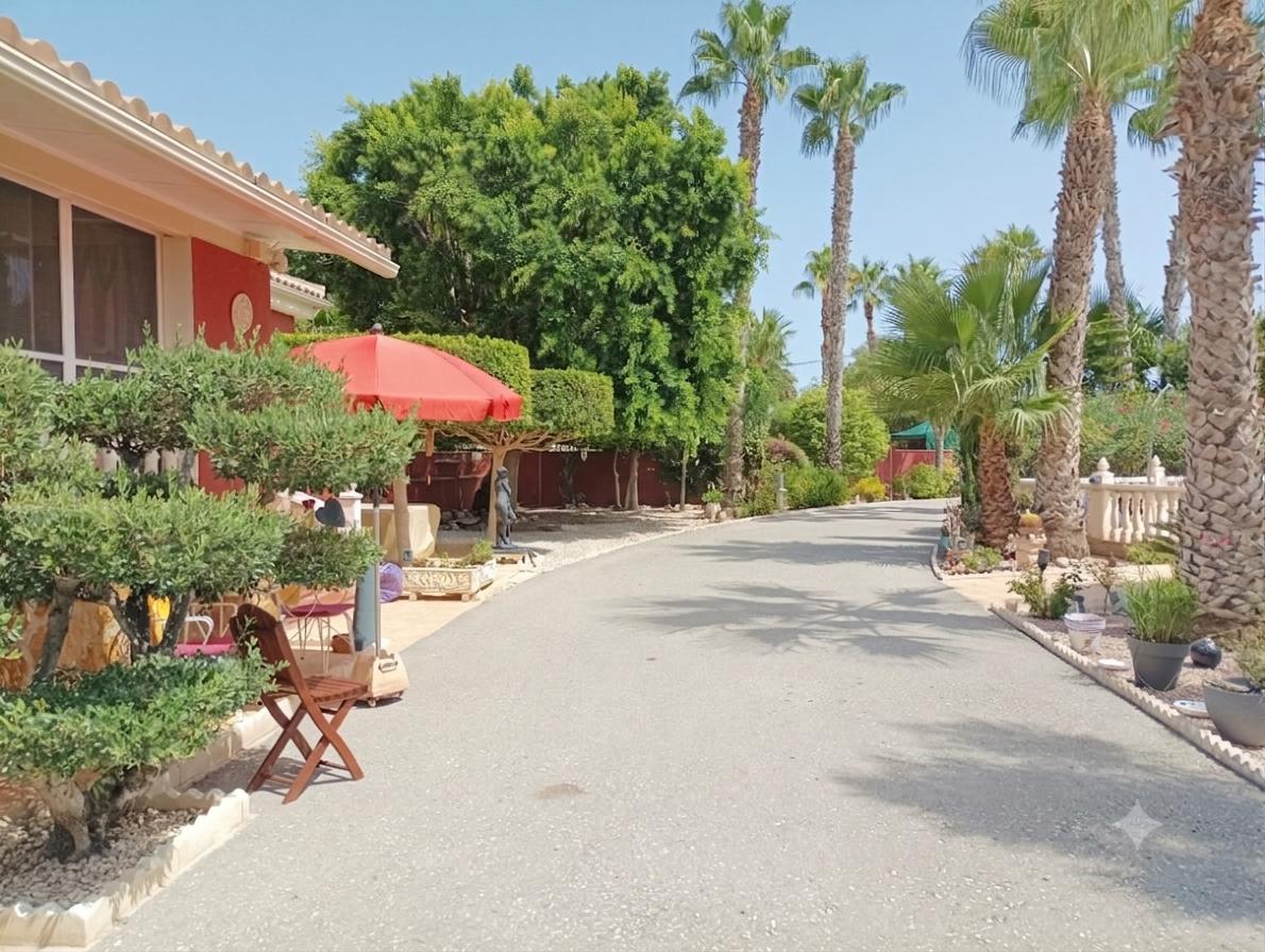 Villa en Venta en Catral