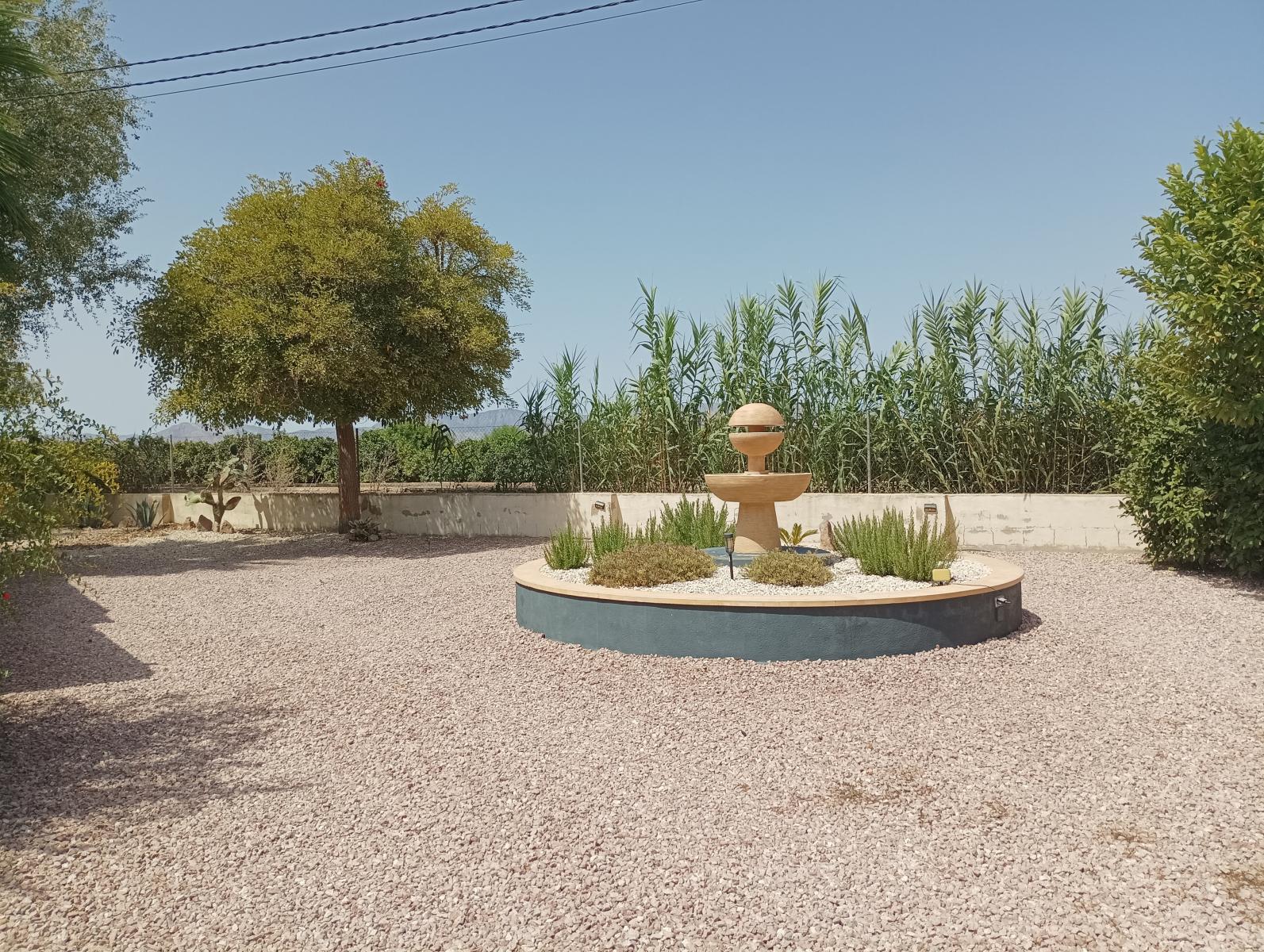 Villa en Venta en Catral