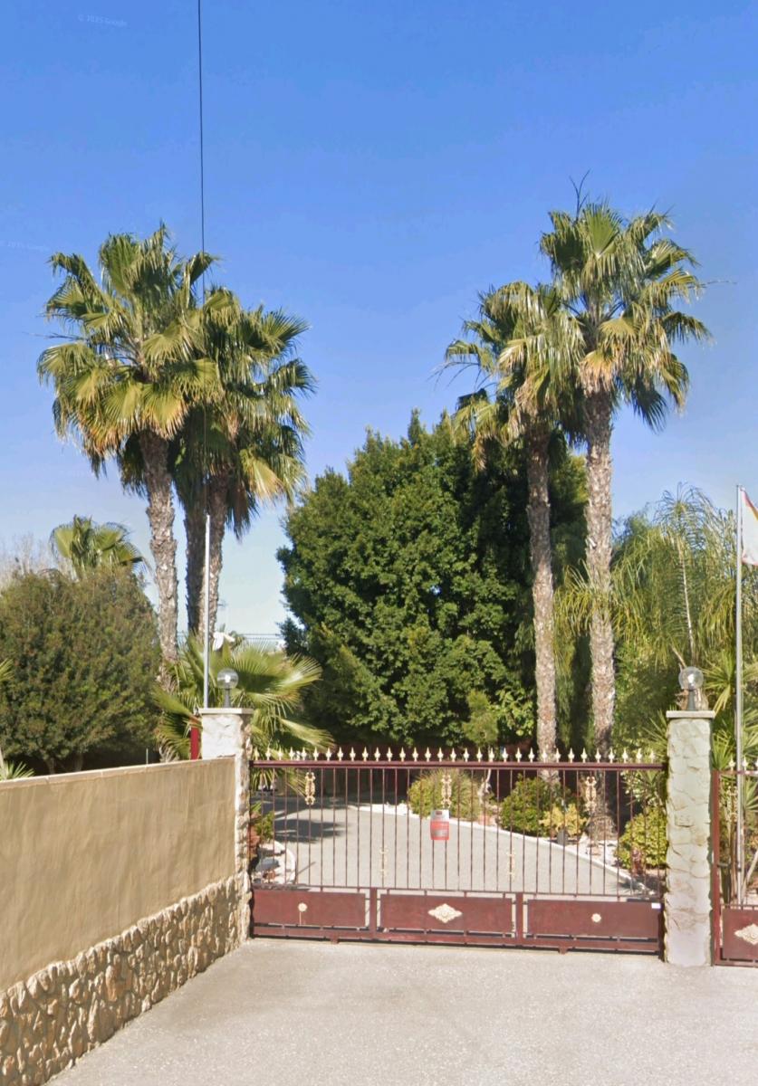 Villa en Venta en Catral