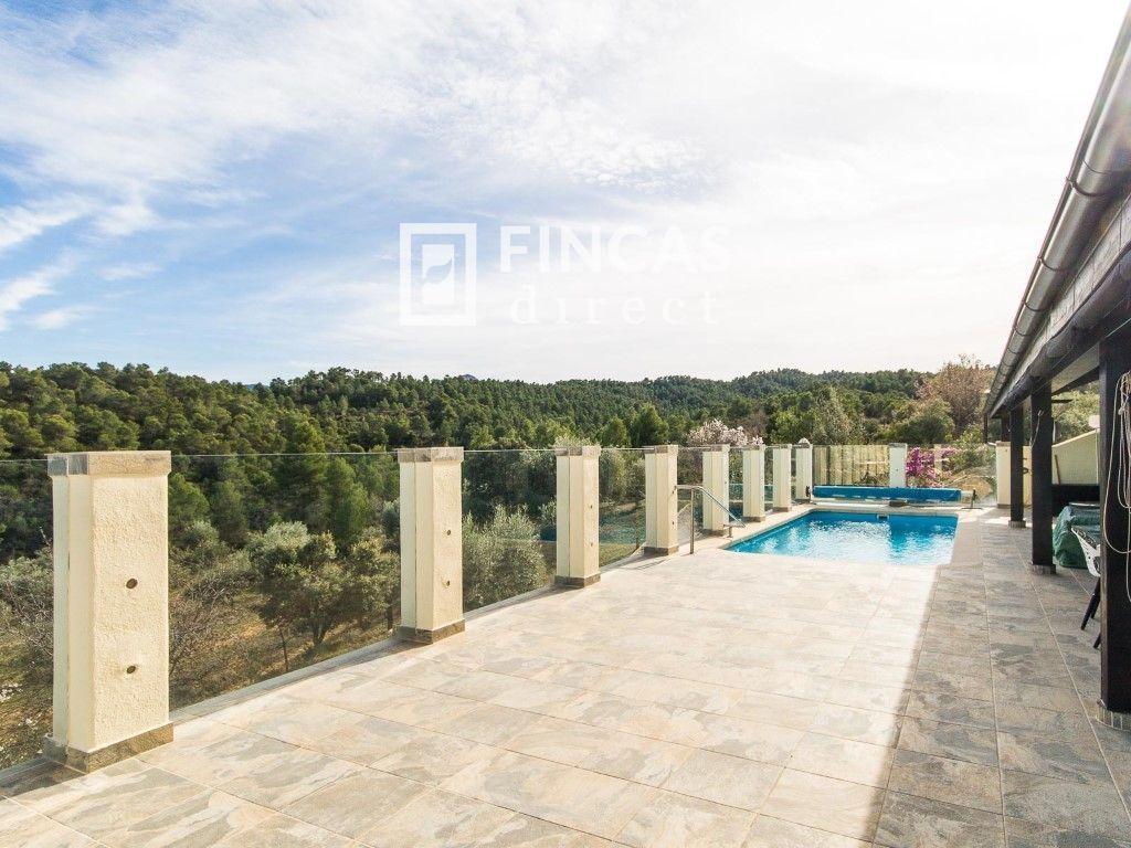 House for Sale in Cretas
