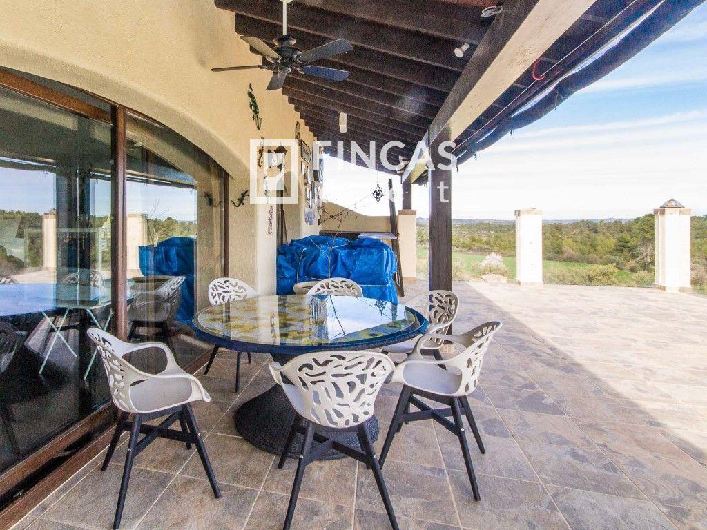 House for Sale in Cretas