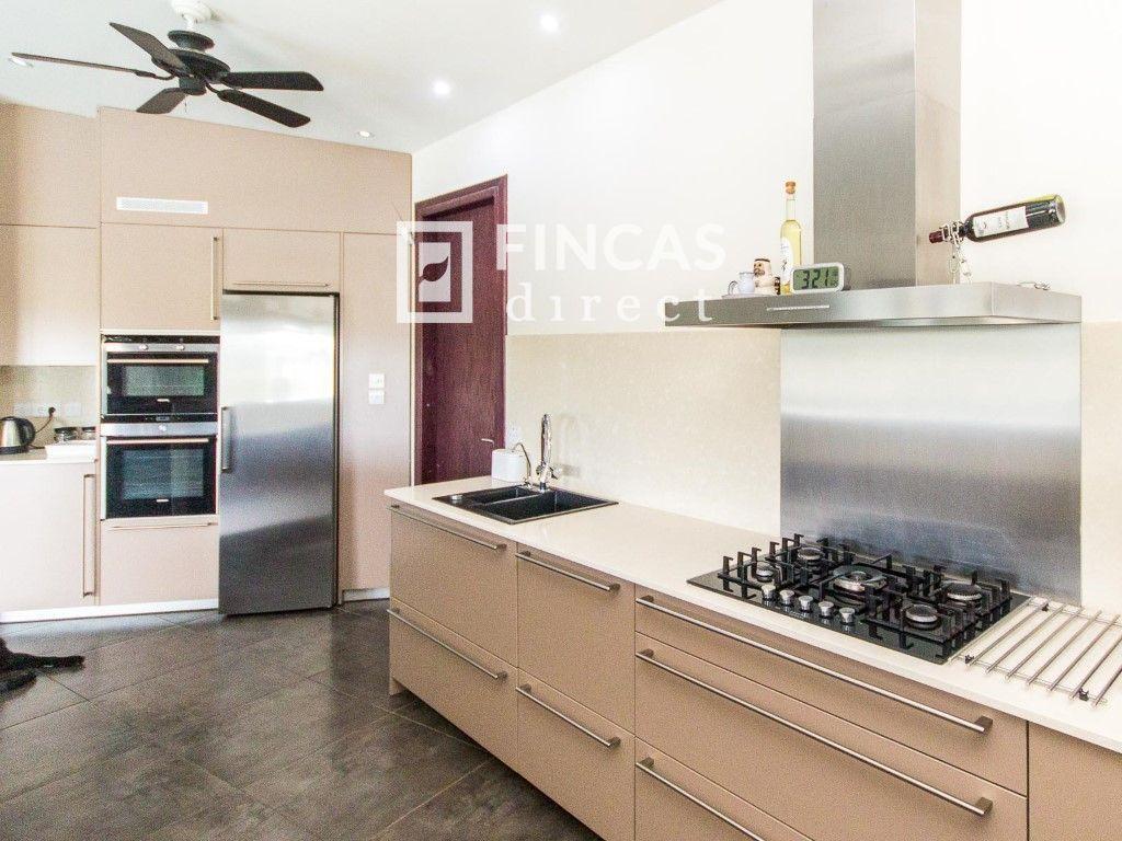 House for Sale in Cretas