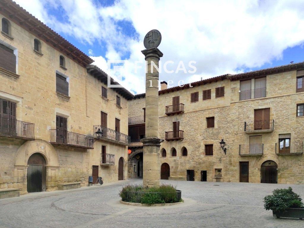 House for Sale in Cretas