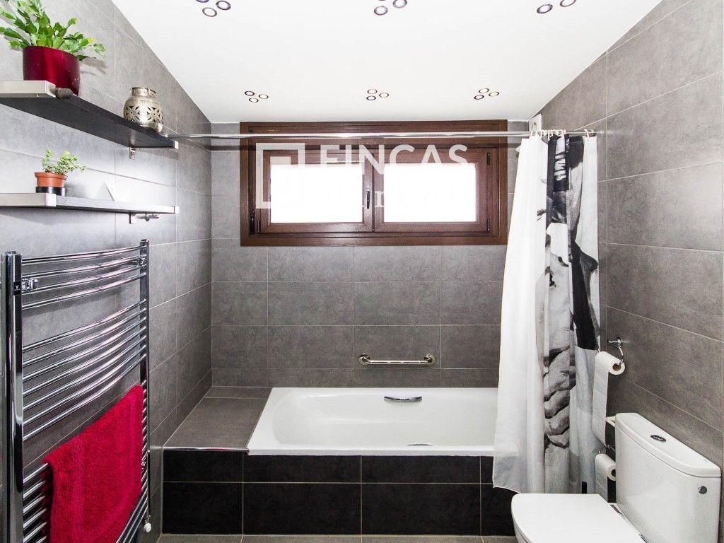 House for Sale in Cretas